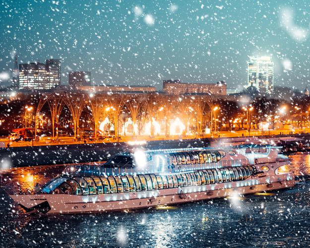 Где старинные фасады хранят тайны, а небоскрёбы — мечты будущего