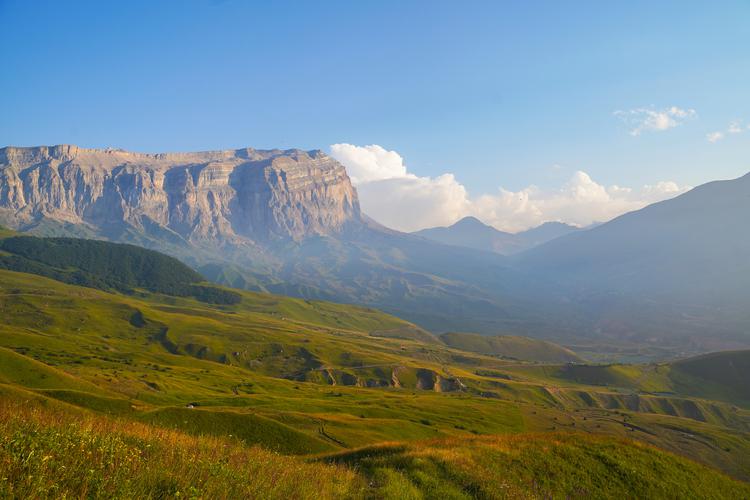 От кухни до гор — всё здесь дышит древностью