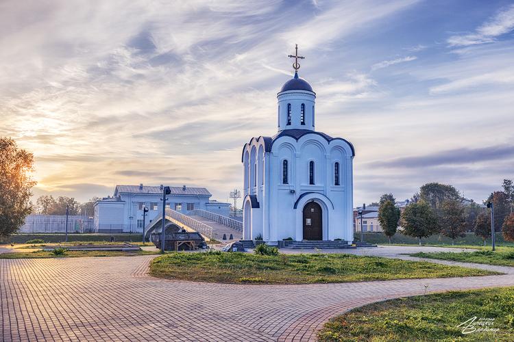 Автобус | Герои былых времён: тур по историческим местам