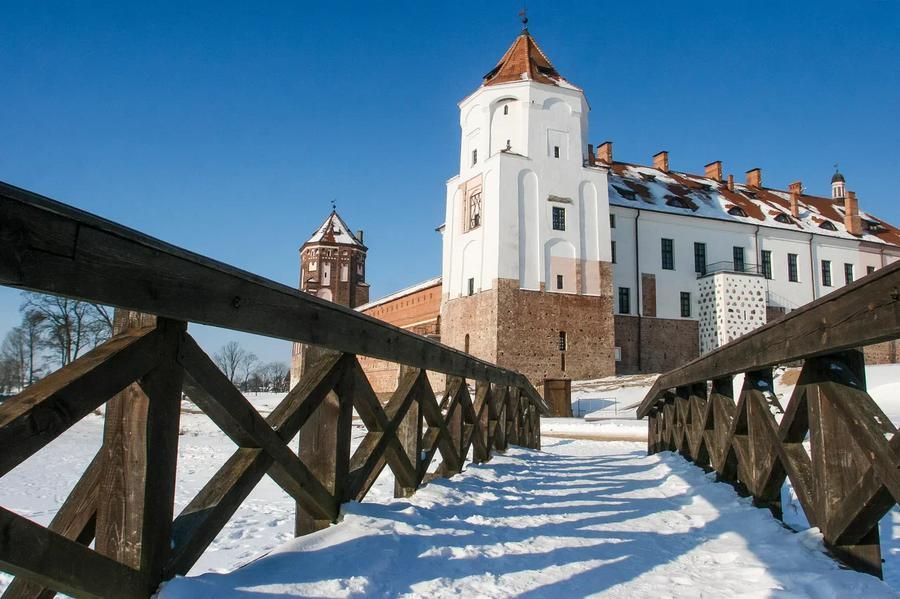 Автобус| Беларусь: новогодняя история королевских городов из Воронежа