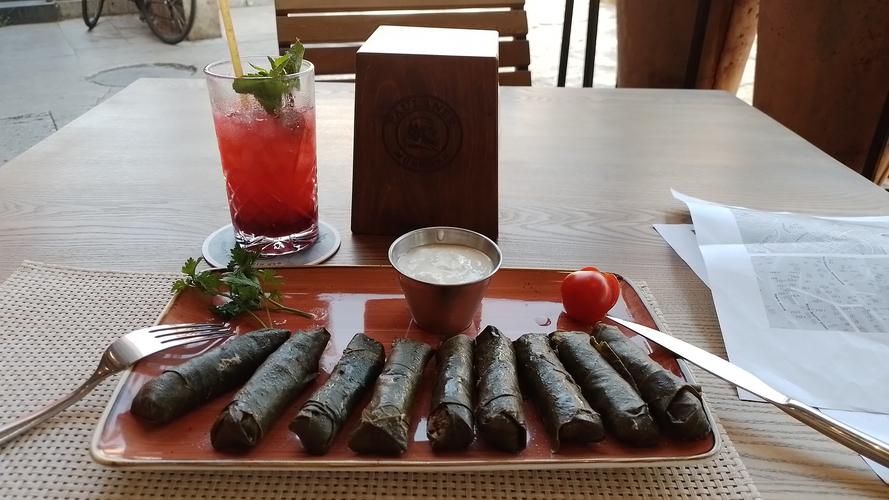 Армения, как чай с мёдом — тёплая, медленная, без спешки