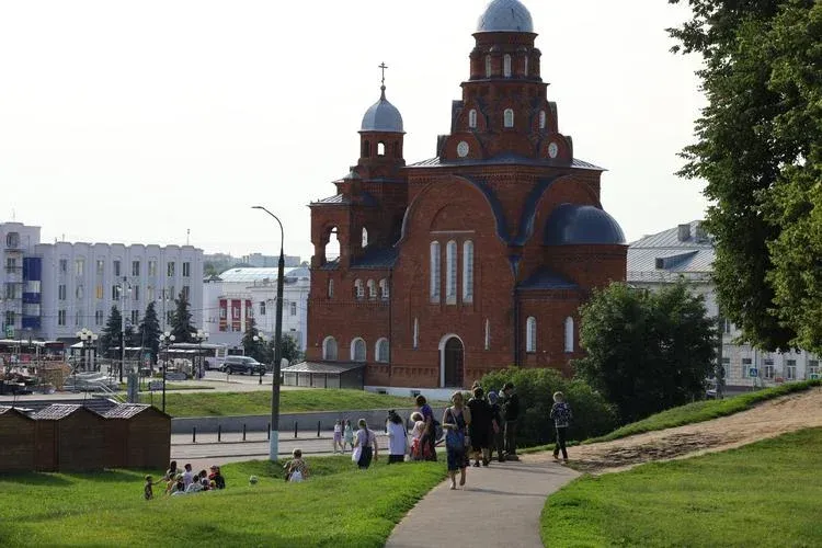 Автобусная экскурсия по Владимиру и Боголюбово