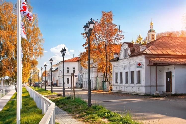 Автобус| Сырная феерия и огни Купалы: вдоль Волги