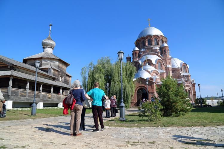 Экскурсия «Остров-град-Свияжск и Храм всех религий»