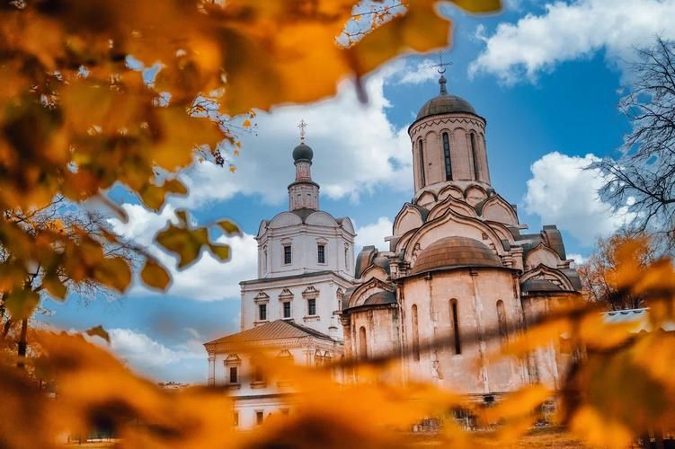 Мелодия московских улиц: прогулка по любимым местам 7 дней