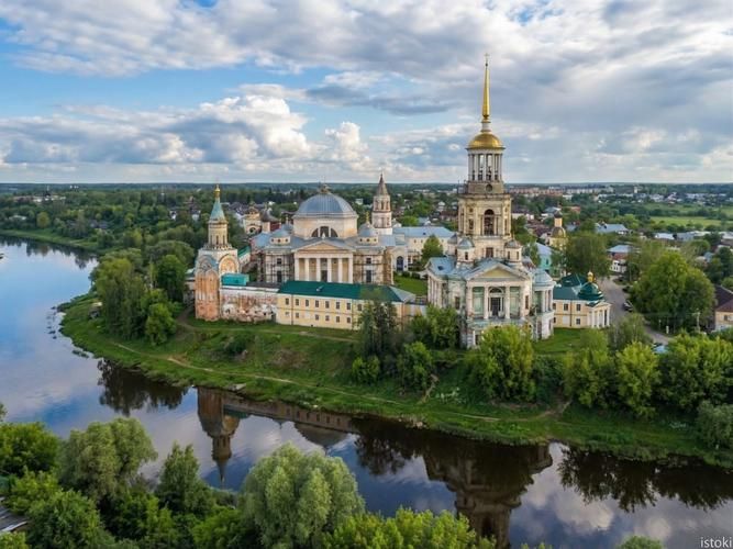 Автобус| Ржевский мемориал и древние города Верхневолжья