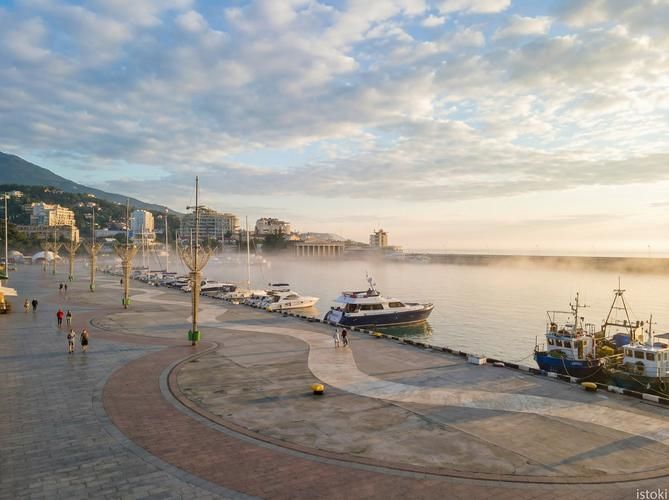 Автобус | Крымские мгновения: море, горы и дворцовые тайны